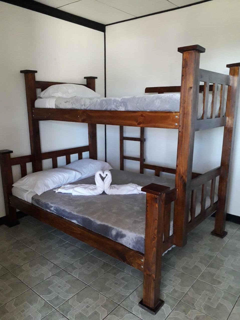 מונטה ורדה Hostel California מראה חיצוני תמונה